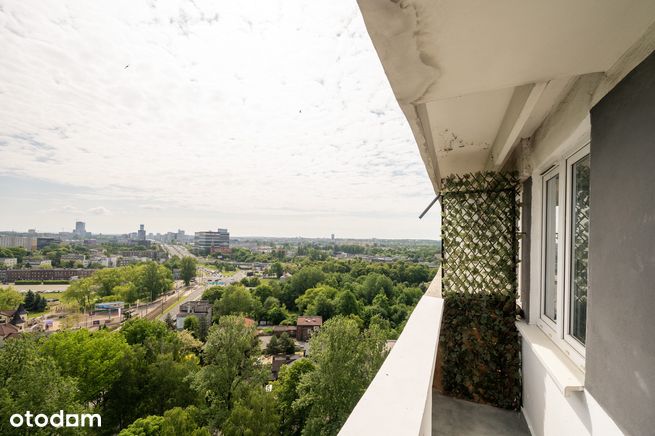 os. Tysiąclecia po remoncie balkon garderoba