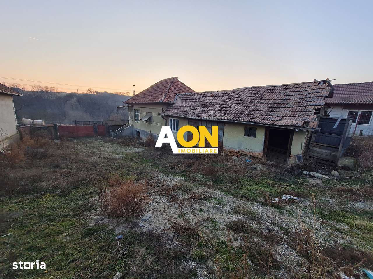 Casa 2 Camere + 1 Anexa, 132 mp, Teren 2619 mp, Zona Paclisa - Imagine principală: 4/14