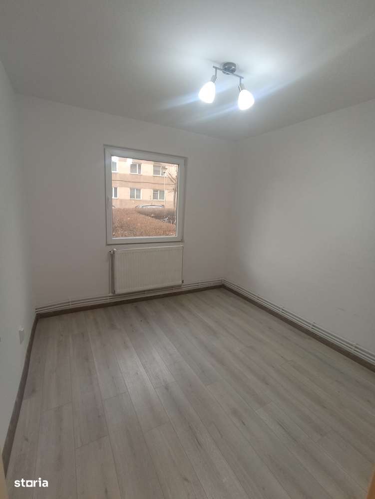 De închiriat spatiu comercial în Sfântu Gheorghe - Imagine principală: 5/11