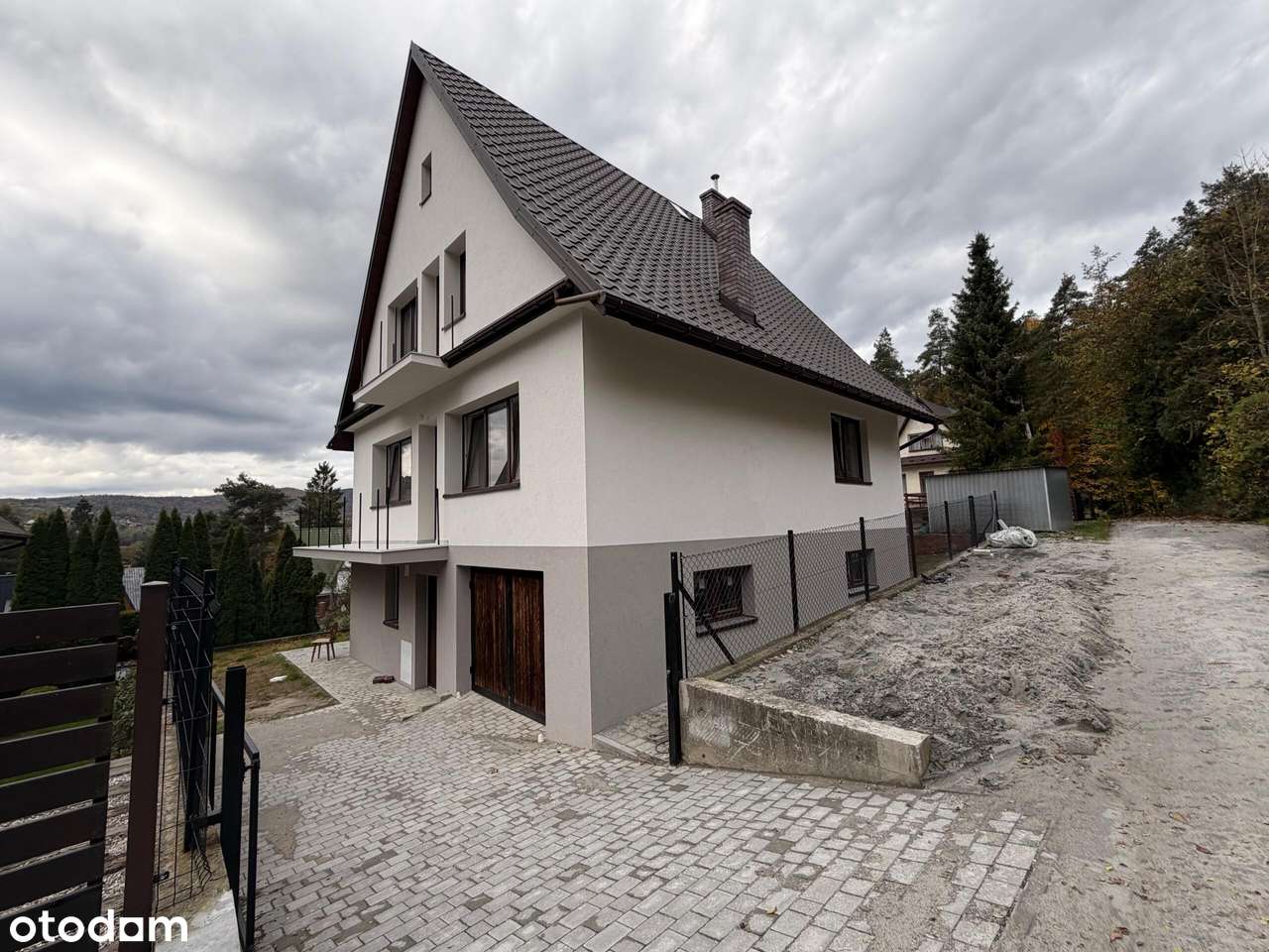 Dom, 199,46 m², Pcim-11