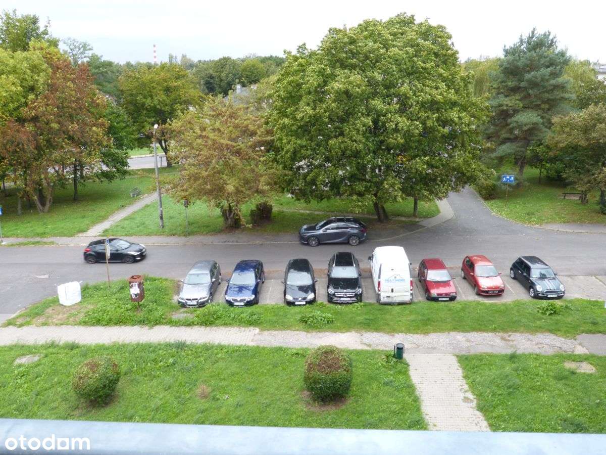 4 pokoje w niskim bloku - Czeladź Piaski-10