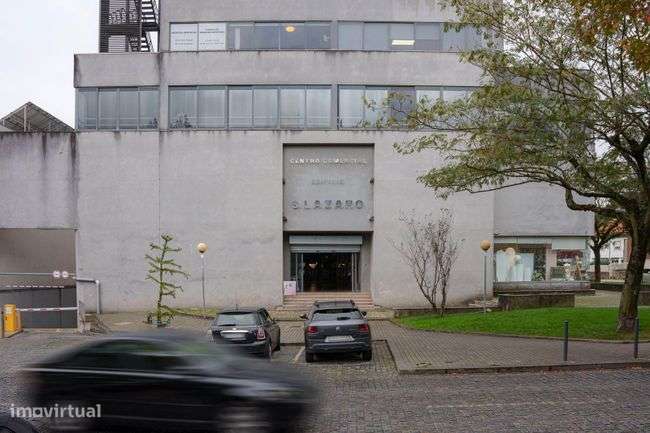 Loja para venda na Rua 25 de Abril - São José de São Lázaro, Braga-5