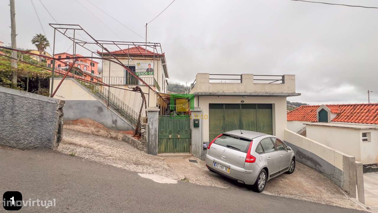 Moradia T4 Estreito Câmara  de Lobos - Grande imagem: 4/44