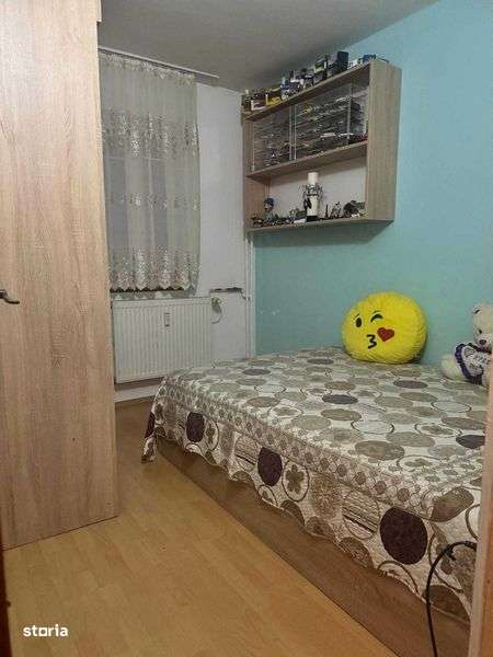 Vanp apartament 3 camere - Imagine principală: 5/8