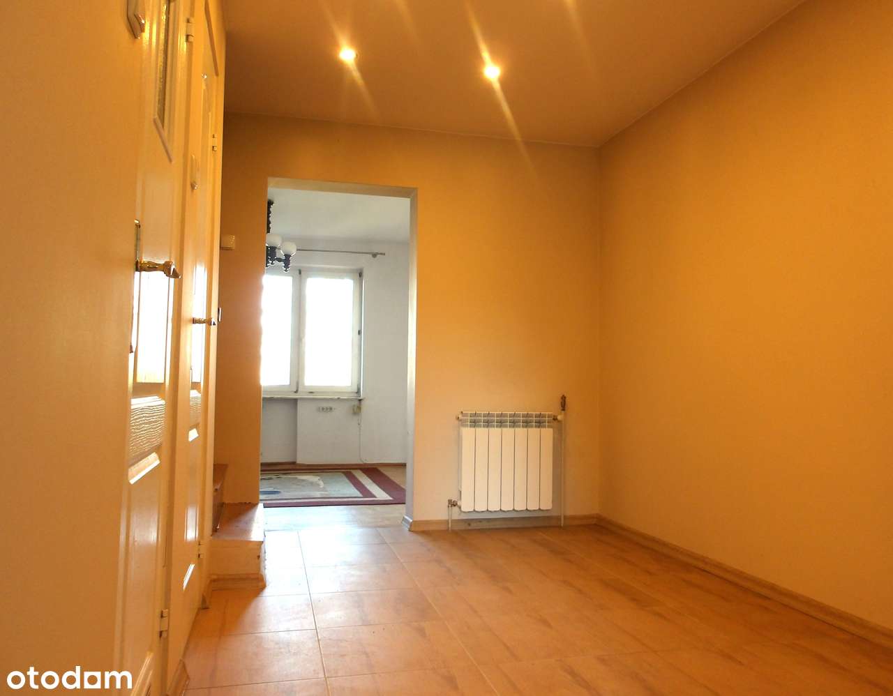 Dom w zabudowie bliźniaczej w centrum Łomży - Pełny obrazek: 5/17