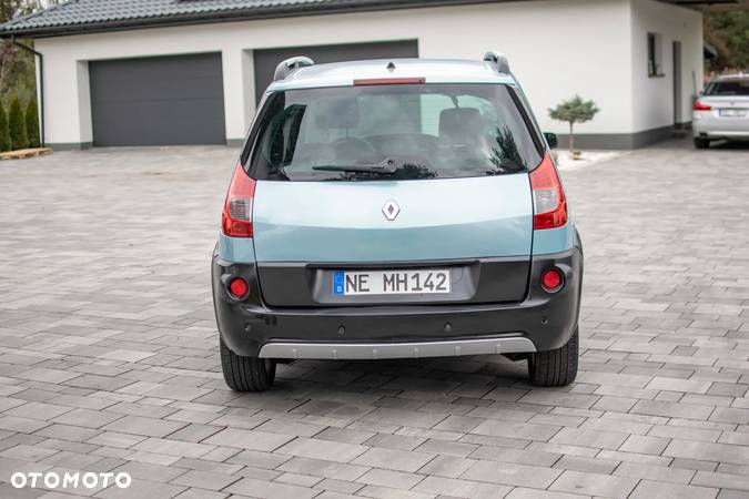 Renault Scenic - 13