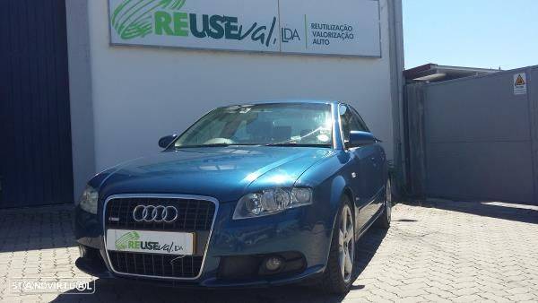 Fixador/Engate Do Cinto Tr Drt Audi A4 (8Ec, B7) - 2