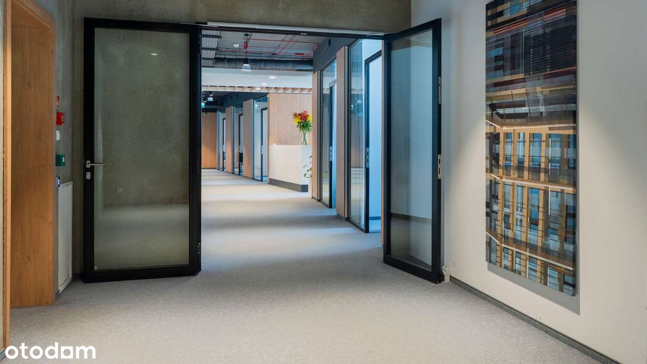 Funkcjonalne biuro przy Placu Zawiszy - Pełny obrazek: 4/8