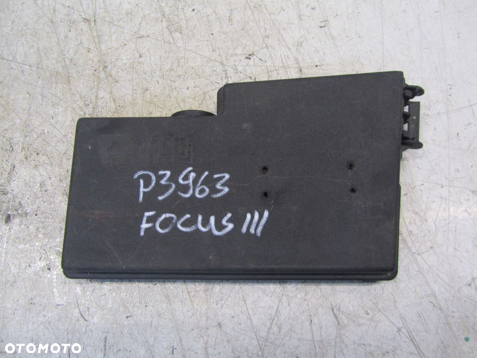 ford focus mk III pokrywa skrzynki bezpieczników - 1