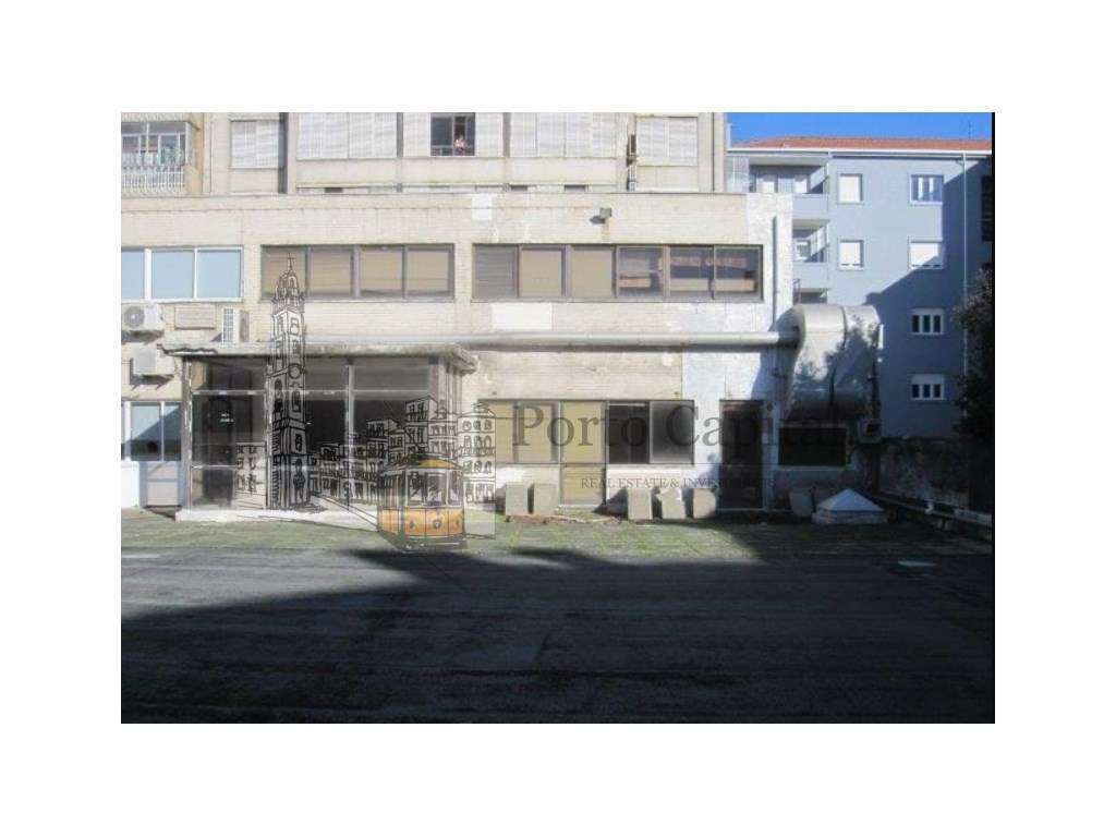 Loja na Avenida da Boavista - Grande imagem: 2/3