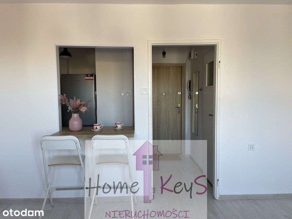 Na sprzedaż wygodna kawalerka na Woli przy Smoczej-5