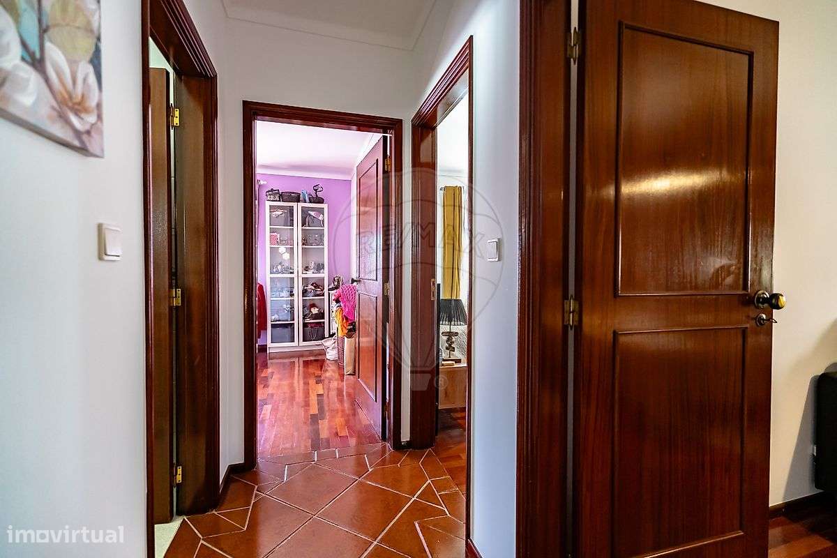 Excelente moradia T5 em localização única em Montemor-O-Velho.-7