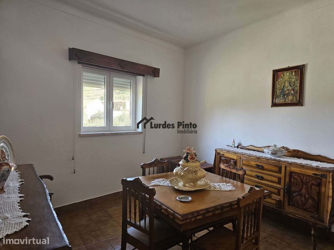 Duas moradias à beira da ribeira-16