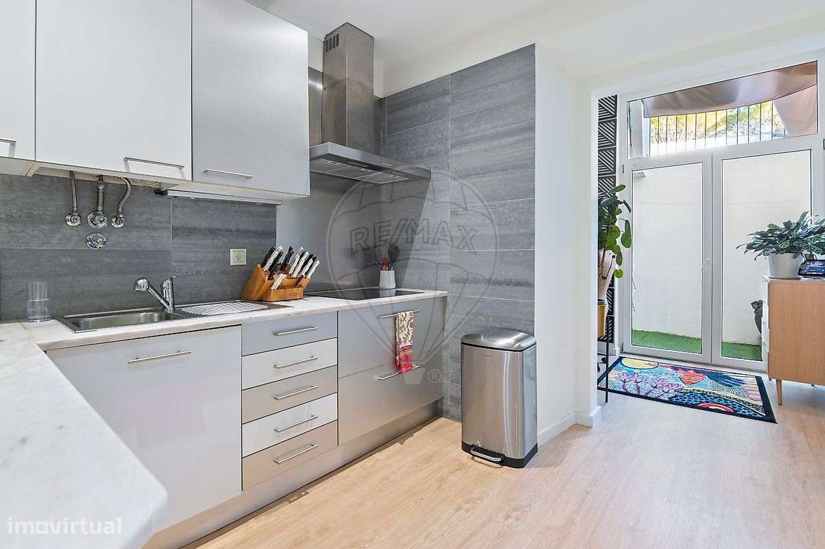 Apartamento – Lisboa, Campolide - Mais