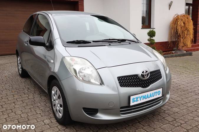 Toyota Yaris 1.3 Luna A/C - 6