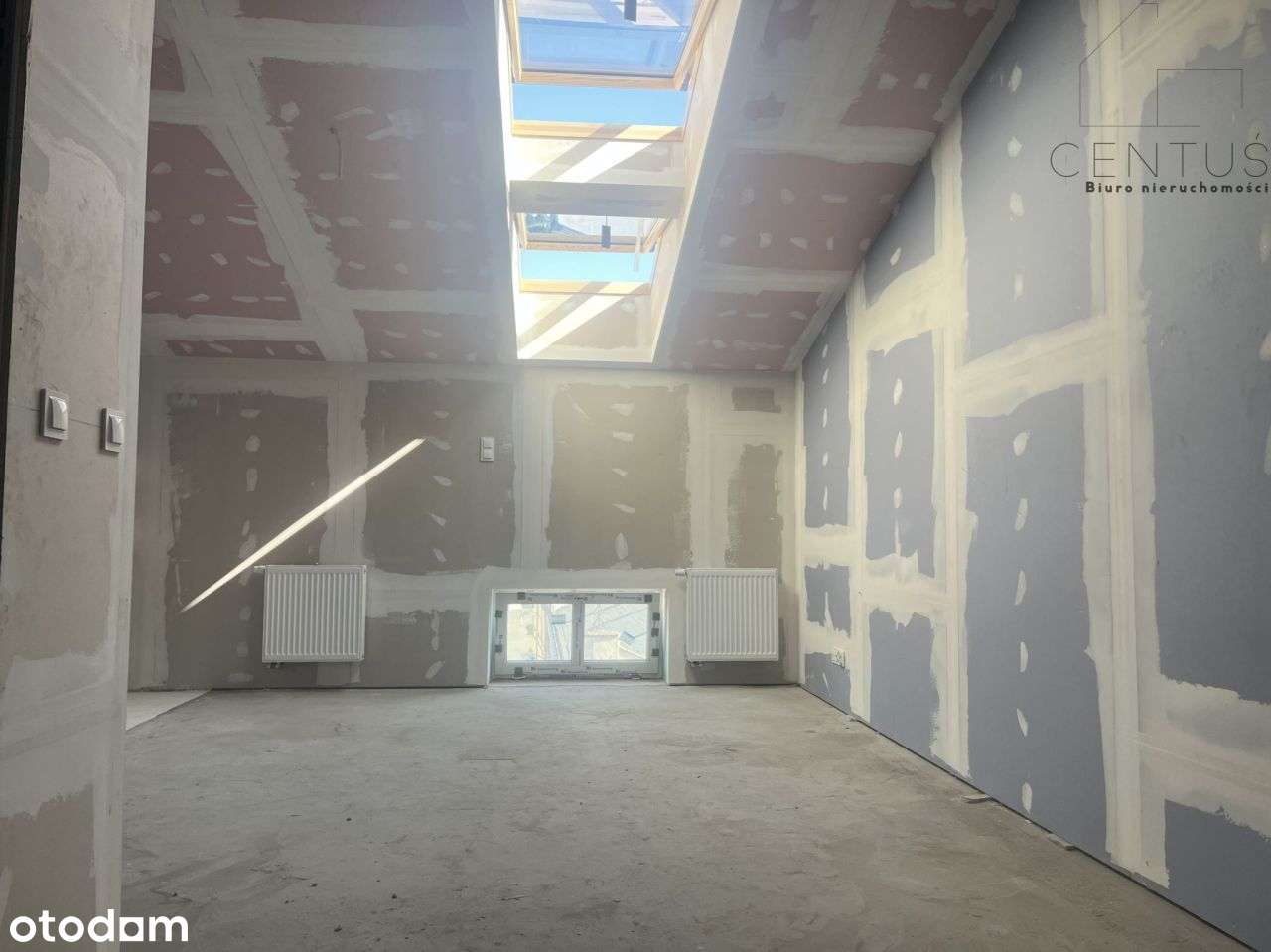 Ustawna kawalerka przy Pl. Boh. Getta-0