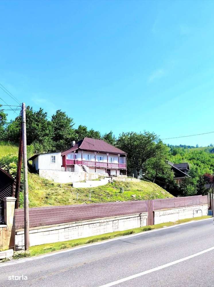 De vanzare casa Bucovineana, in inima Manastirilor Neamt , 33.000 euro - Imagine principală: 4/7