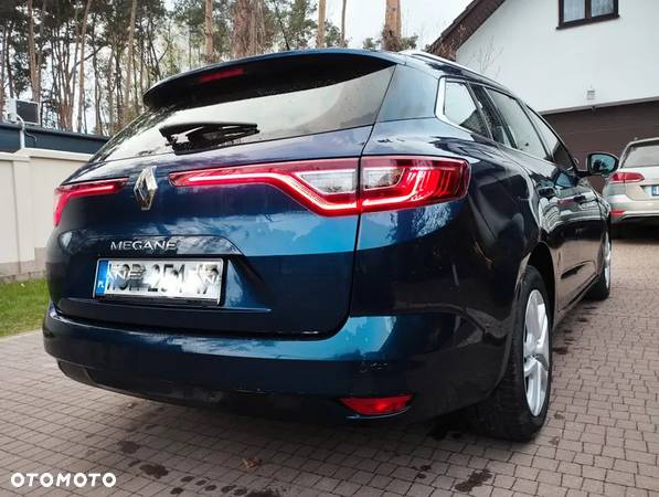 Renault Megane 1.5 Blue dCi Business - 9