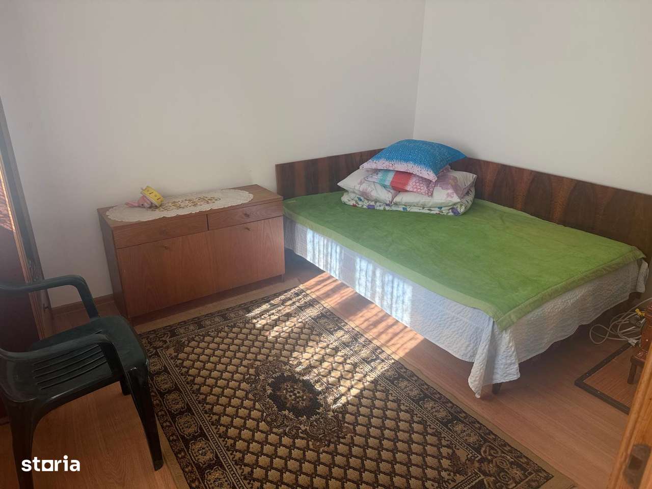 Vanzare casa de vacanta, 2 corpuri, 5 camere, Bezdead, Dambovita-14