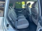 Ford C-MAX 1.8 S - 33