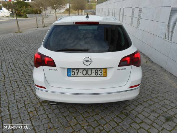 Opel Astra Sports Tourer 1.4 T Excite GPL J16 - 8