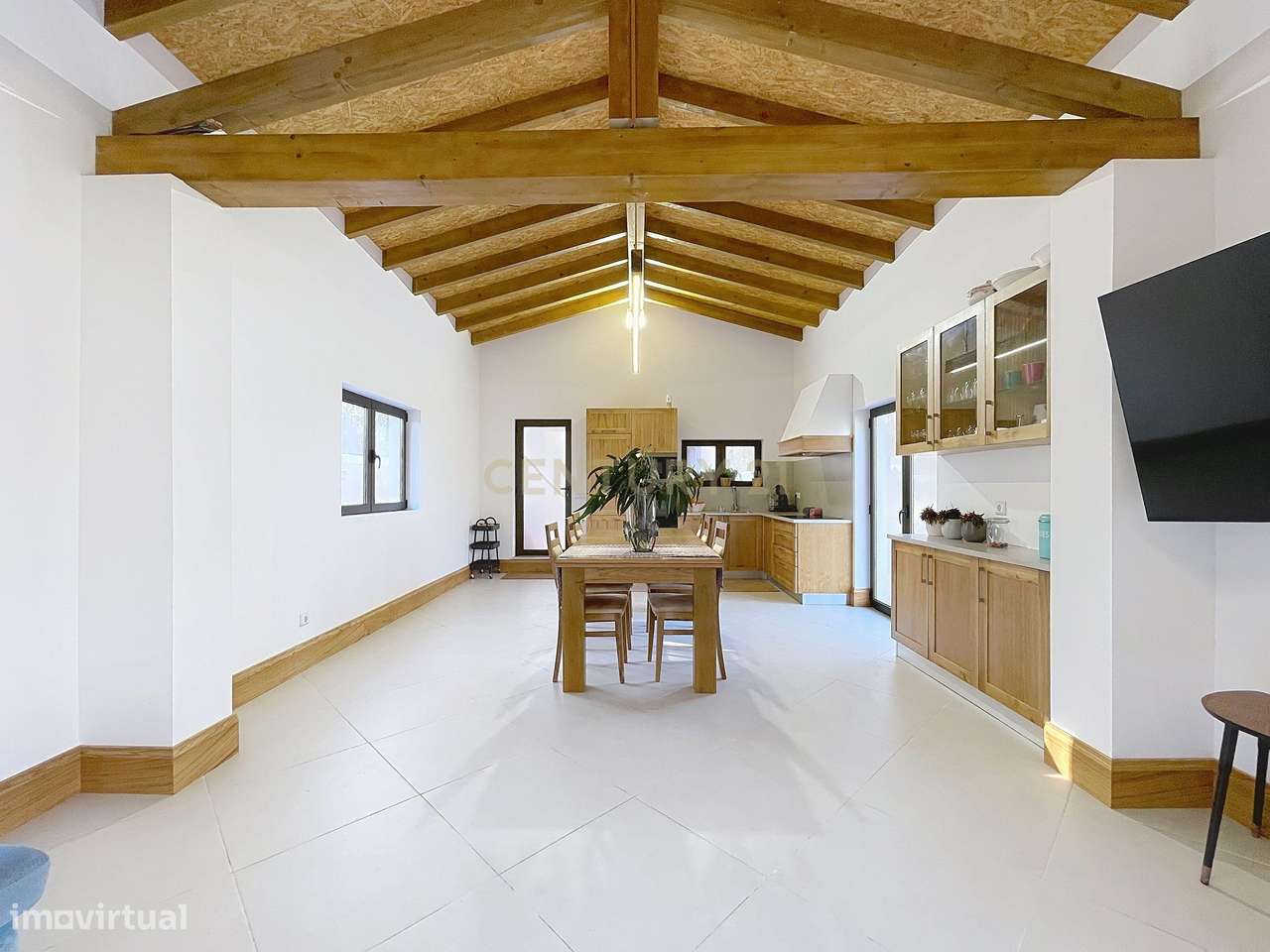 Vende-se Quinta com Exploração Animal – Totalmente Renovada | Cantanhe - Grande imagem: 3/30