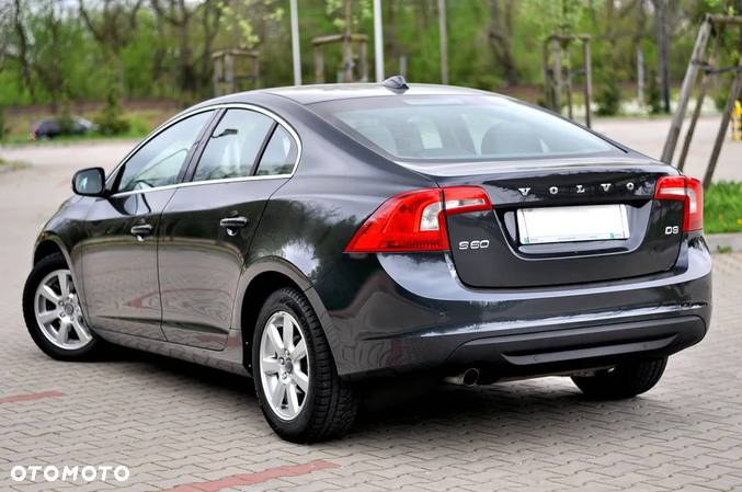 Volvo S60 - 12