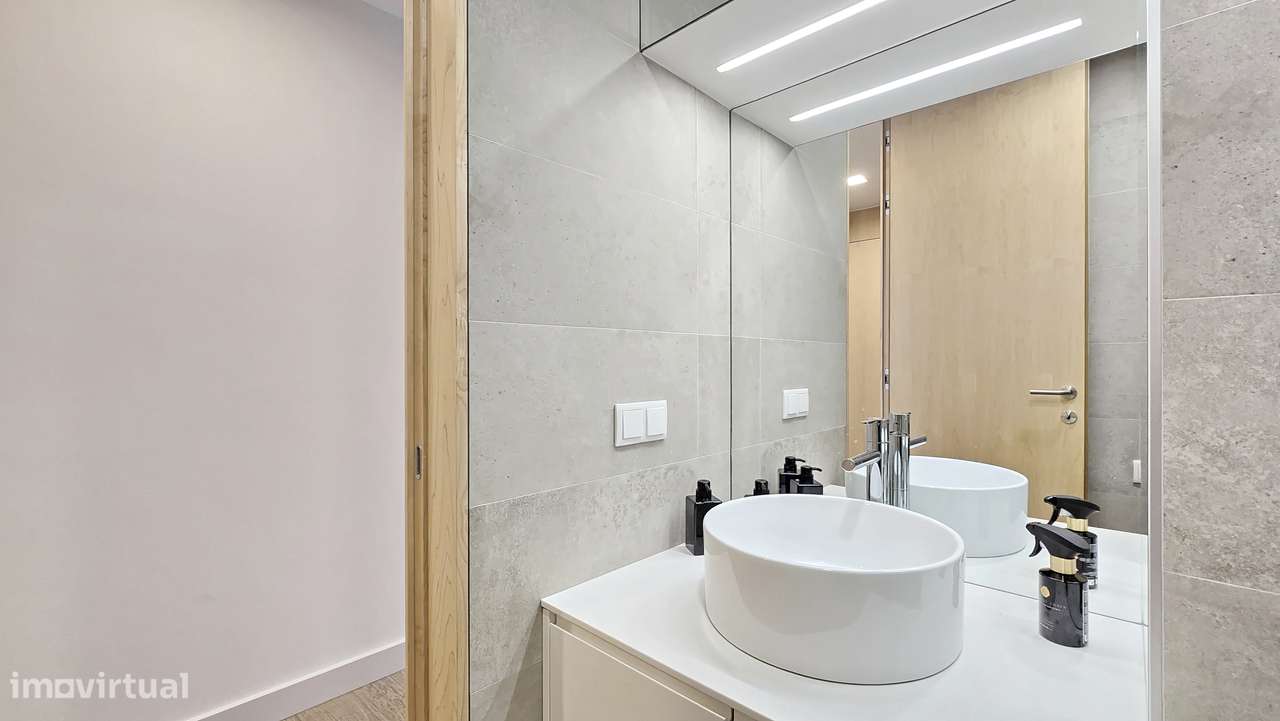Apartamento semi-novo duplex com 2 quartos em Aveiro-14