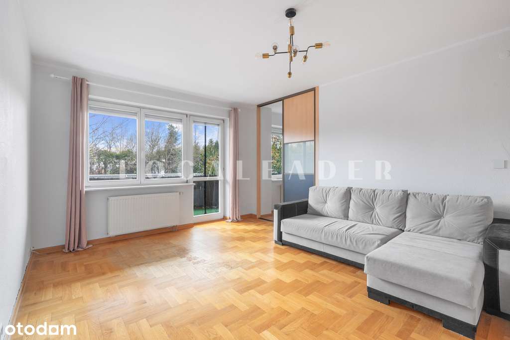 Duże dwupokojowe mieszkanie z balkonem i ogródkiem-1