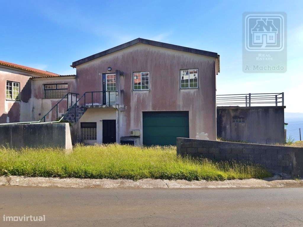 VENDA de AMPLA MORADIA com Garagem, Quintal e VISTA MAR - Velas, Il... - Grande imagem: 4/23