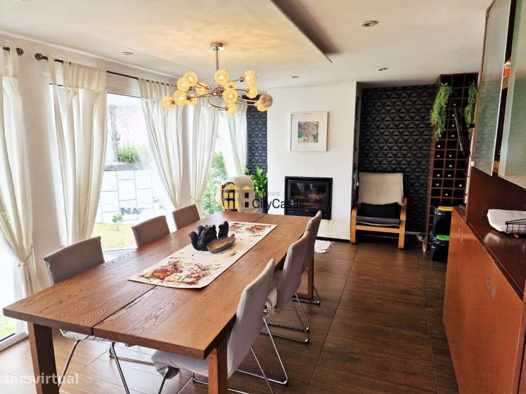 Propriedade com 4 Casas | São Mamede de Infesta - Grande imagem: 3/60