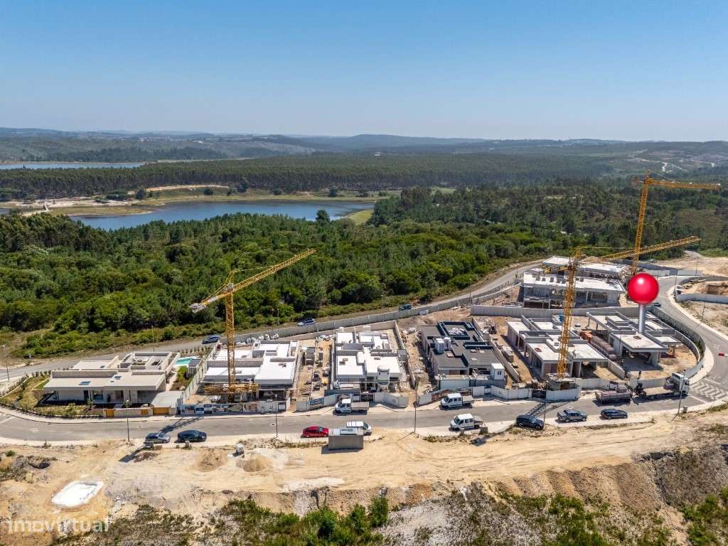 Moradia de excelência em fase final de construção junto à Lagoa de ...-6