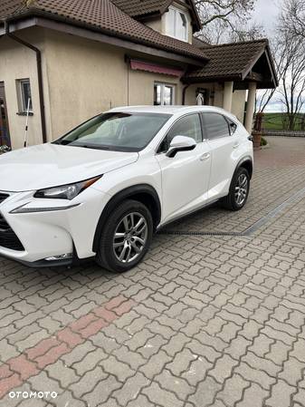 Lexus NX 200t Comfort AWD - 2