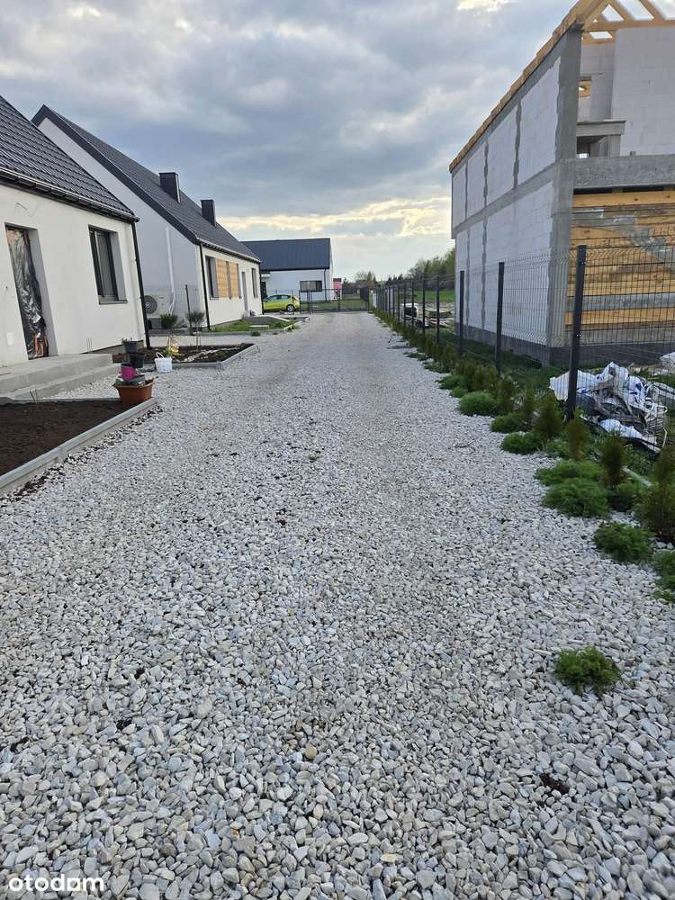 Parterowy dom wolnostojący, Żyrardów-16