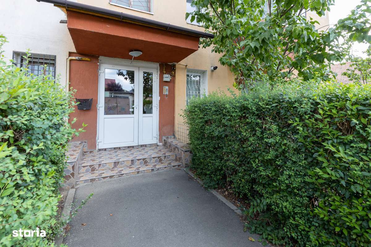 Apartament 2 camere, etaj 1/4, Florilor, zona de case - Imagine principală: 3/16