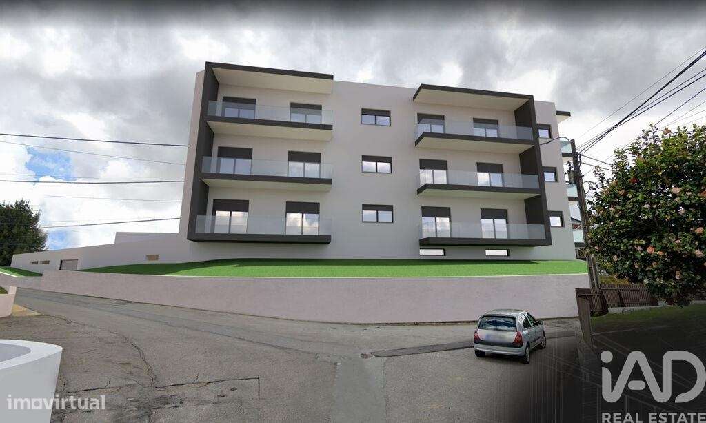 Apartamento T2 em Nogueira do Cravo e Pindelo de 137,00 m2 - Grande imagem: 2/9