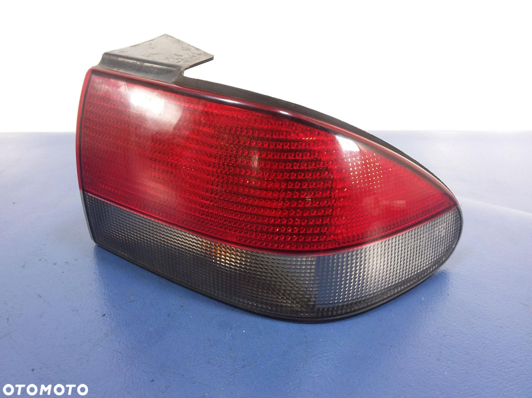 SAAB 9-3 I HB LAMPA TYŁ PRAWA ZEWNĘTRZNA - 2