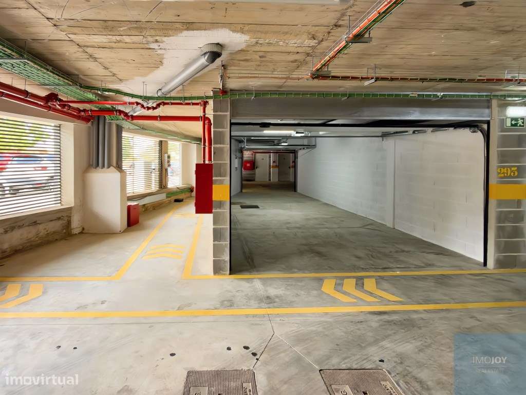 Garagem Box para Venda em Portimão - Grande imagem: 2/19