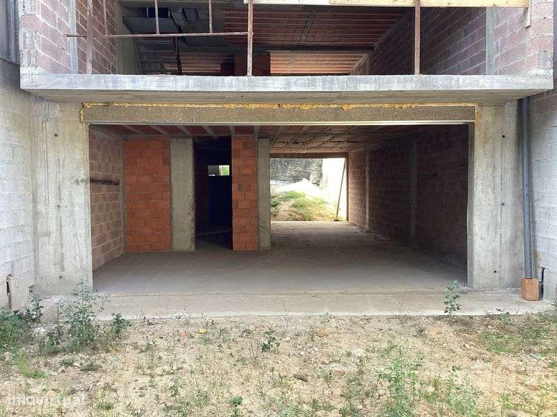 Moradia em banda Lamaçães - Grande imagem: 5/12