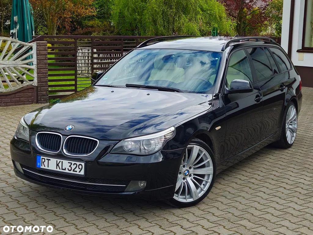 BMW Seria 5 520d Touring Edition Exclusive - 1