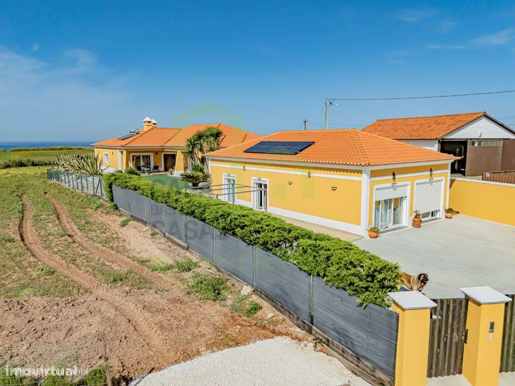 Vende Moradia T8, Ericeira 15 Km, A Casa das Casas-9