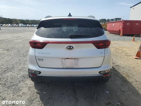 Kia Sportage - 3