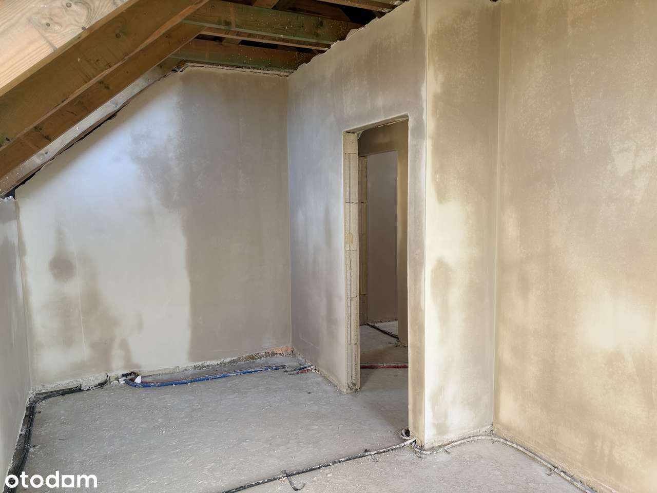 Dom w zabudowie bliźniaczej, 5 pokoi, 135m2 + garaż-11