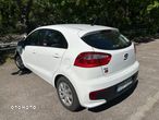 Kia Rio 1.2 M - 11