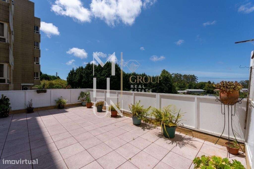 APARTAMENTO T3 COM 120M2 EM GRIJÓ-6