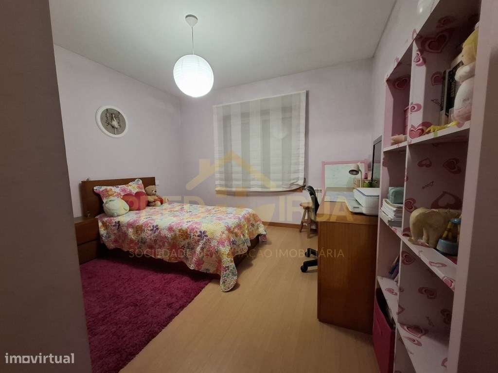 Excelente T2- Como Novo em Condominio fechado-14