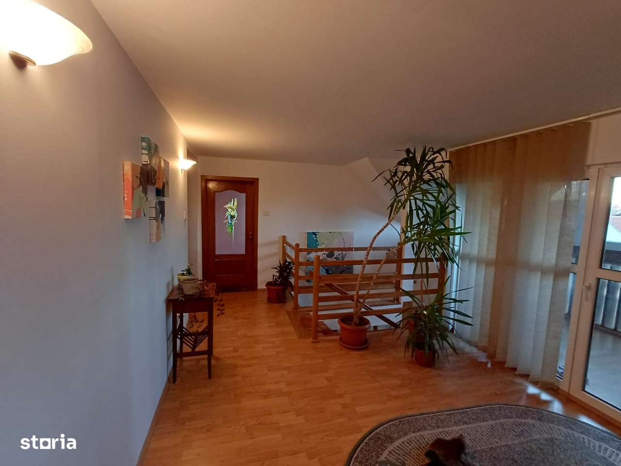 Casa de vanzare Codlea 299.00 euro - 7 camere,300 mp -  834 mp curte.-13