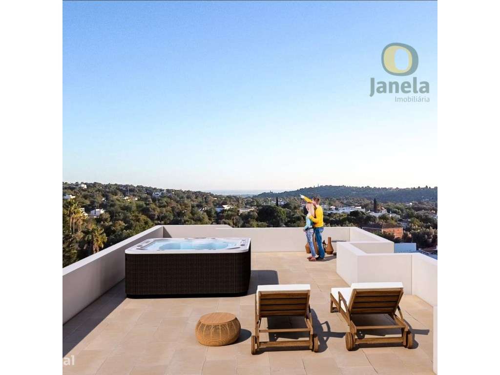 Casa Moderna, com Piscina, Garagem, Jardim e Vista Mar, num lote co... - Grande imagem: 5/43