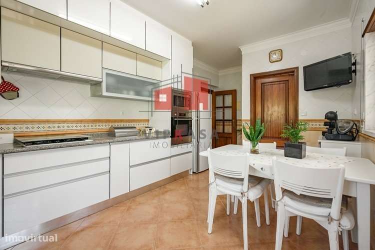 Moradia térrea T3 com terreno de 5,056m2-39
