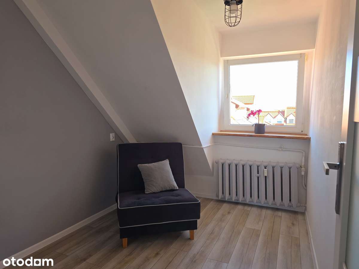 Klimatyczne 3-pokojowe mieszkanie z widokiem - Pełny obrazek: 4/10